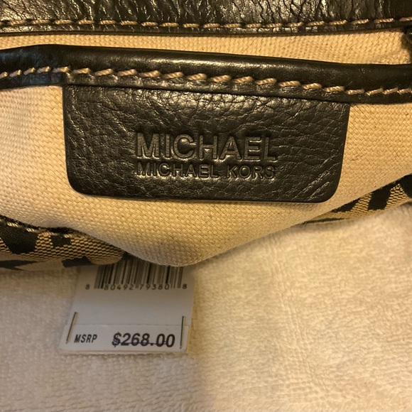 MICHAEL KORS Vintage Black Signature Bedford Hobo Shoulder Bag - Picture 8 of 8